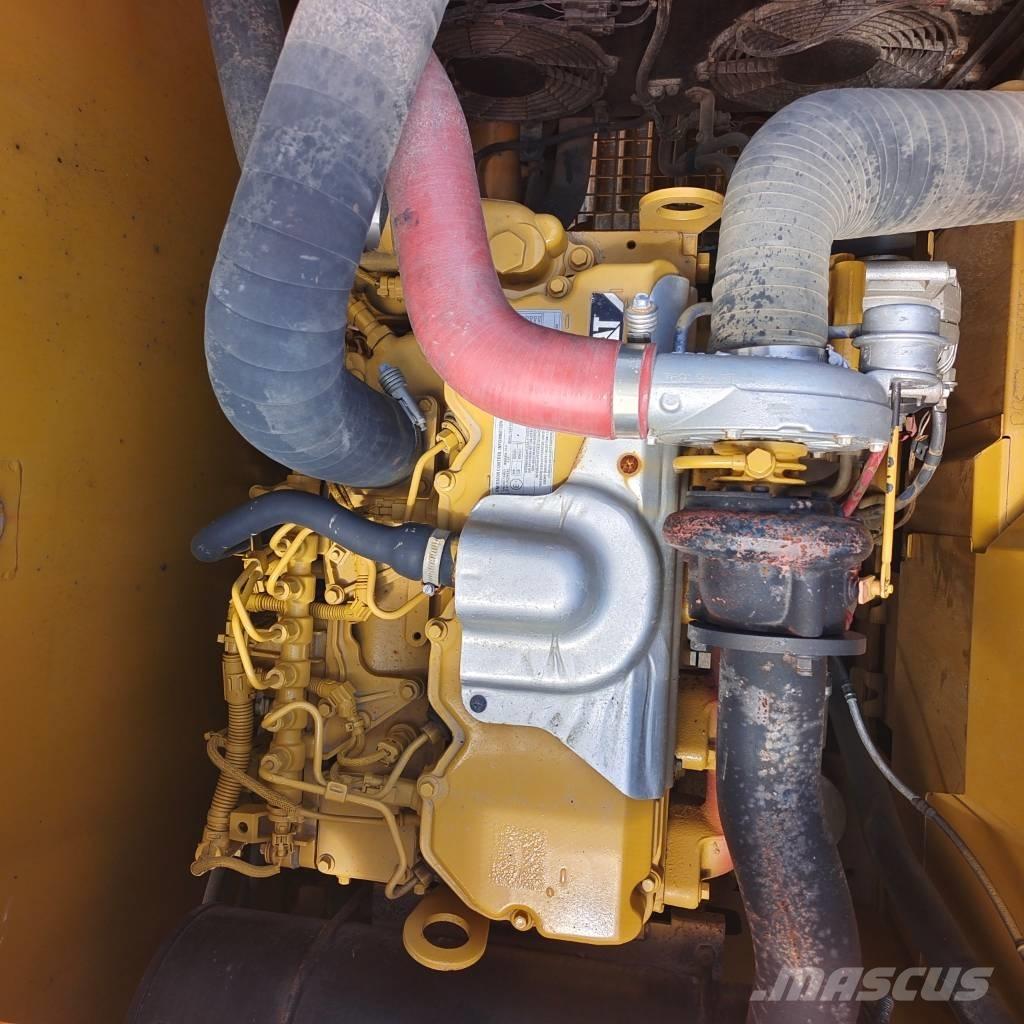 CAT 320 GC Kāpurķēžu ekskavatori