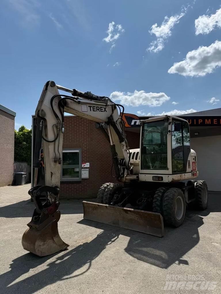 Terex TW 85 Ekskavatori uz riteņiem