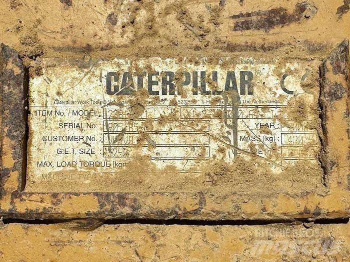 CAT 311C Īpašie ekskavatori