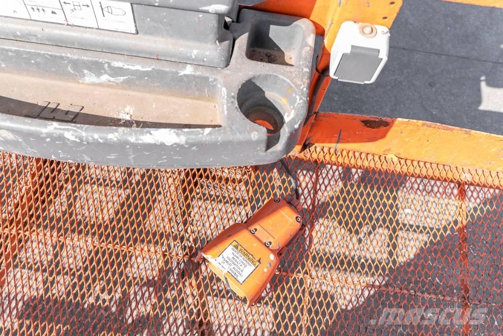 JLG 1500 SJ Teleskopiskie pacēlāji