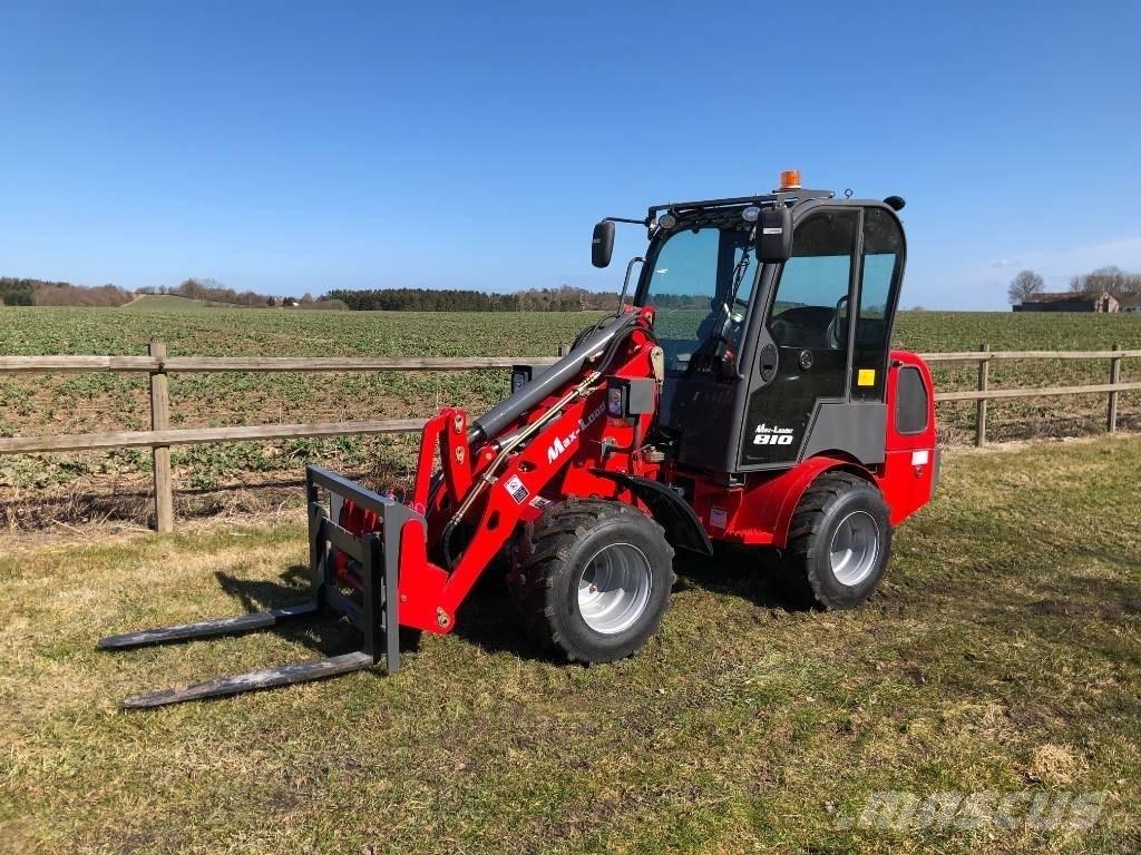  Max Loader  810 Mini iekrāvēji