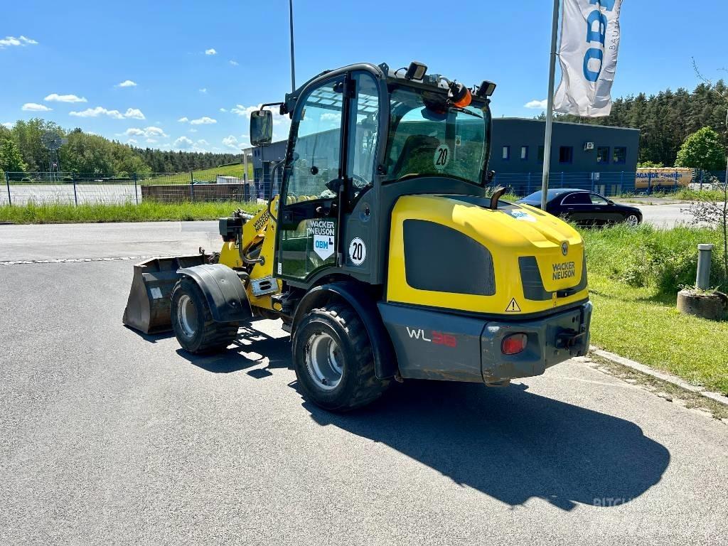 Wacker WL 38 Iekrāvēji uz riteņiem