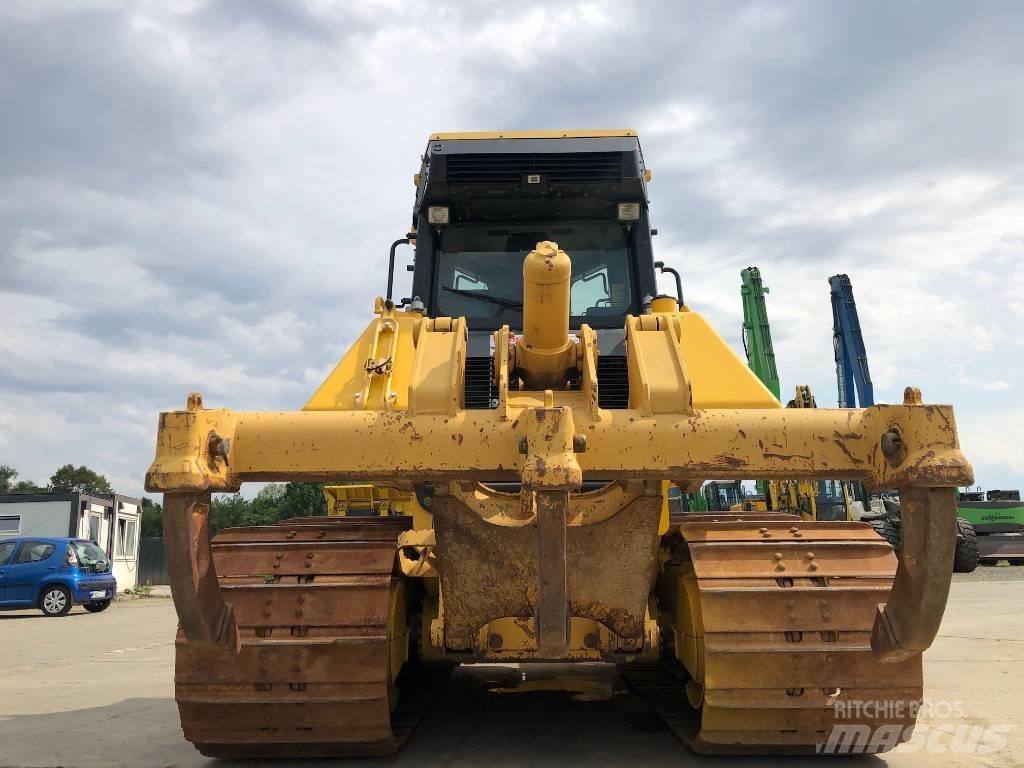 Komatsu D 61 PXi-24 Kāpurķēžu buldozeri