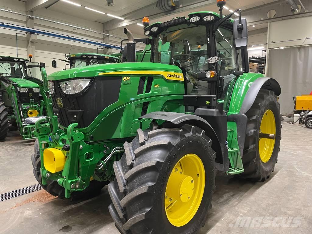 John Deere 6M145 Traktori