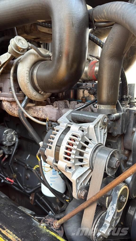 JCB 718 Artikulētie pašizgāzēji