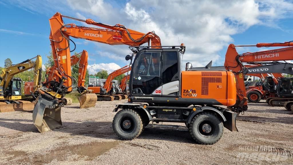 Hitachi ZX170W-5 2P Ekskavatori uz riteņiem