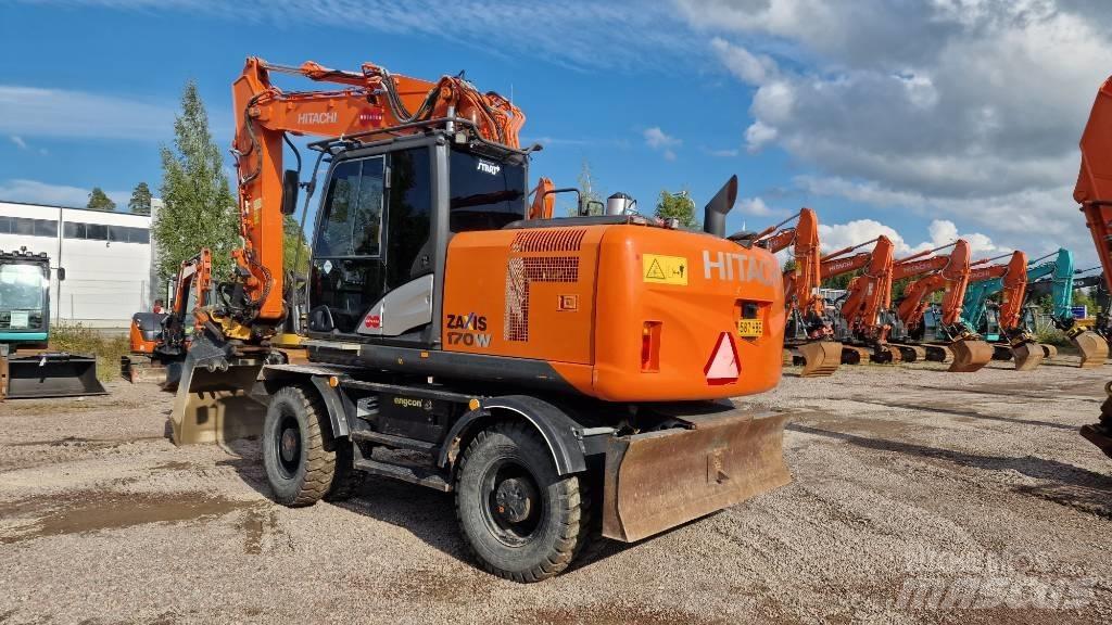Hitachi ZX170W-5 2P Ekskavatori uz riteņiem