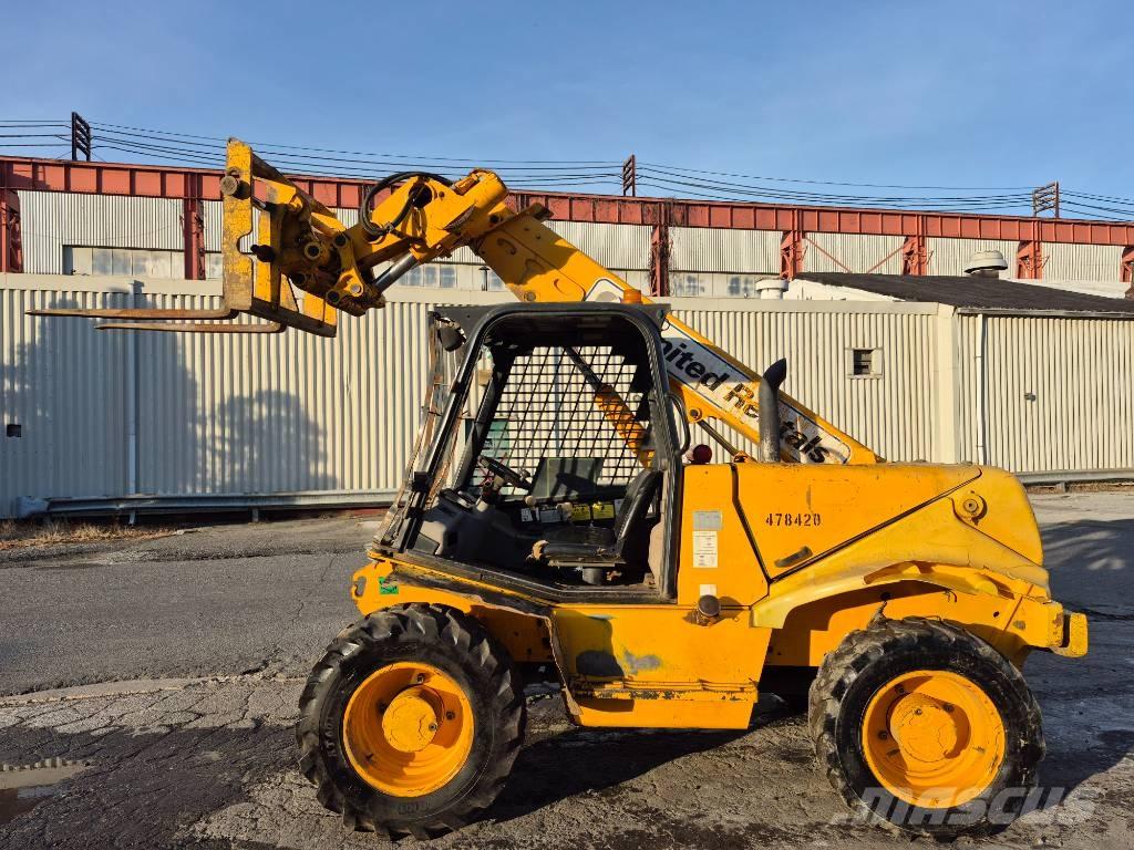 JCB 520 Teleskopiskie manipulatori