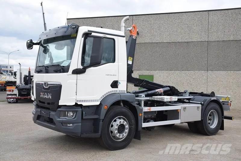 MAN TGM 18.320 Treileri ar āķi