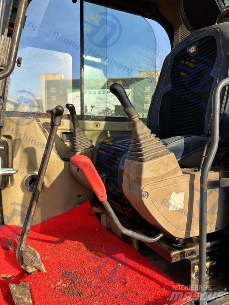 Doosan DH 60 Kāpurķēžu ekskavatori