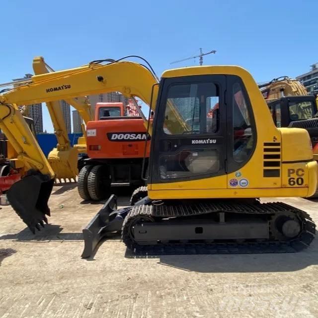 Komatsu PC60-7 Kāpurķēžu ekskavatori