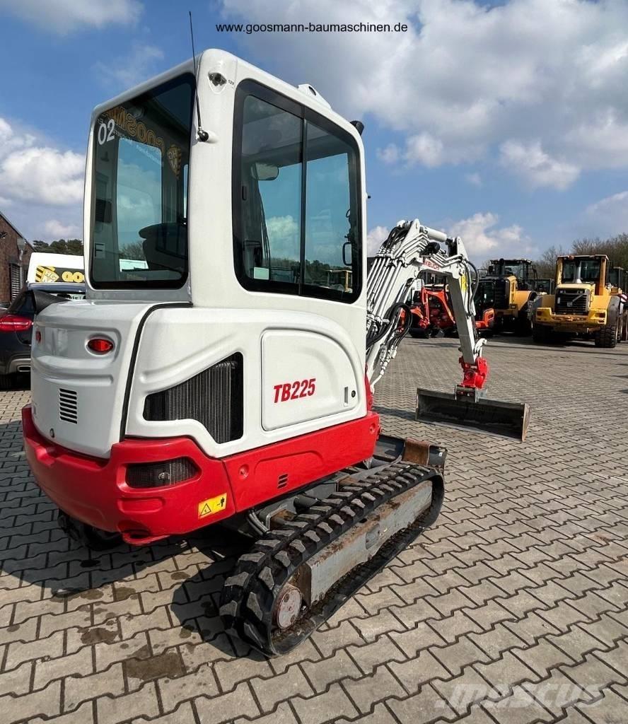 Takeuchi TB 225 Mini ekskavatori < 7 t