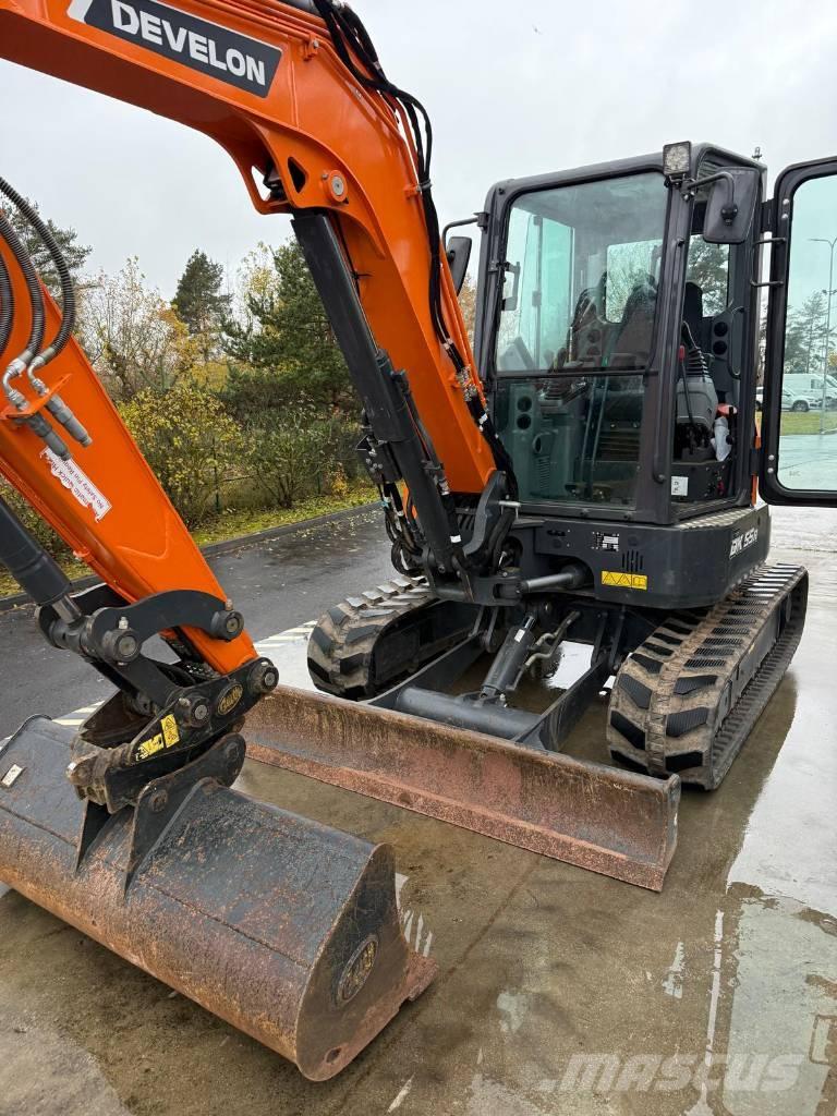 Doosan DX 55 RZ Kāpurķēžu ekskavatori