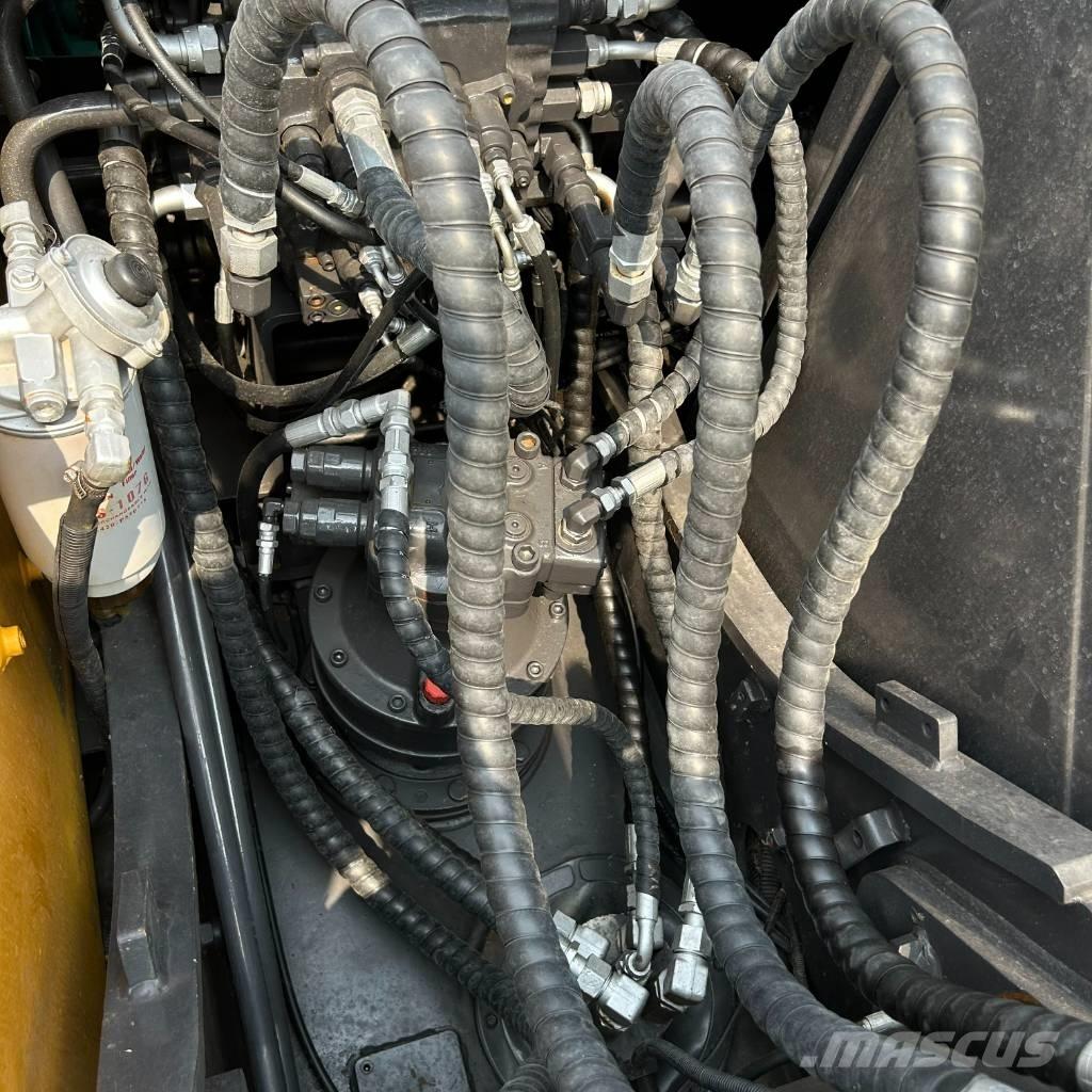 Volvo 140 Kāpurķēžu ekskavatori
