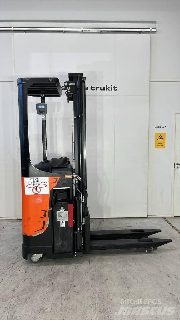 Rocla SST 16 AC Pašgājēji krautnētāji