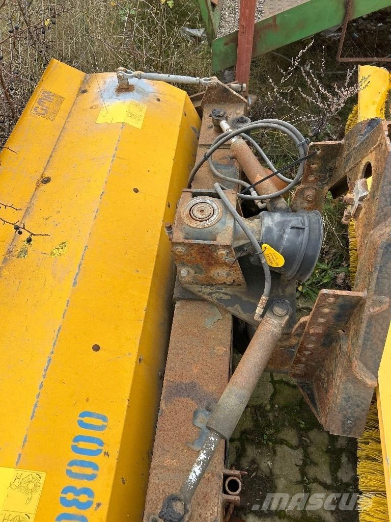 GMR FF2000 SPS Ielu tīrīšanas mašīnas