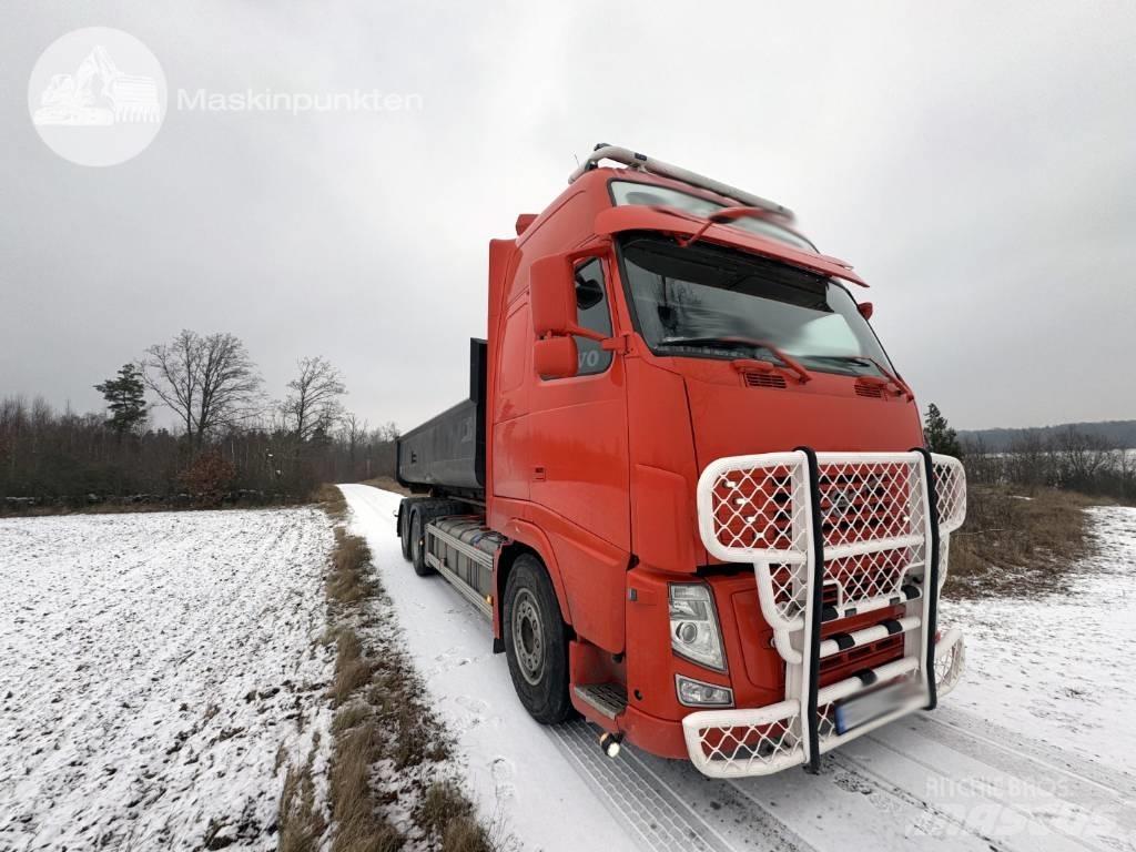 Volvo FH 550 Treileri ar āķi
