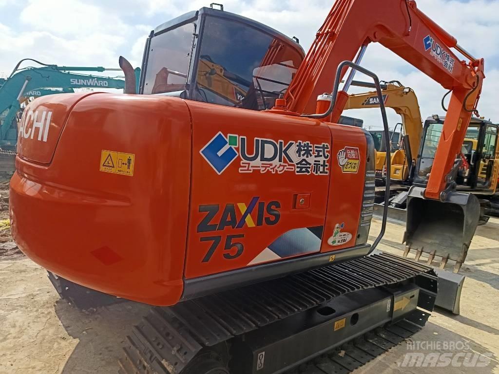 Hitachi ZX 70 Kāpurķēžu ekskavatori