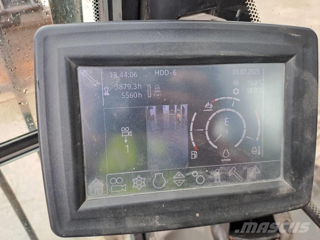 Liebherr R 946 Kāpurķēžu ekskavatori