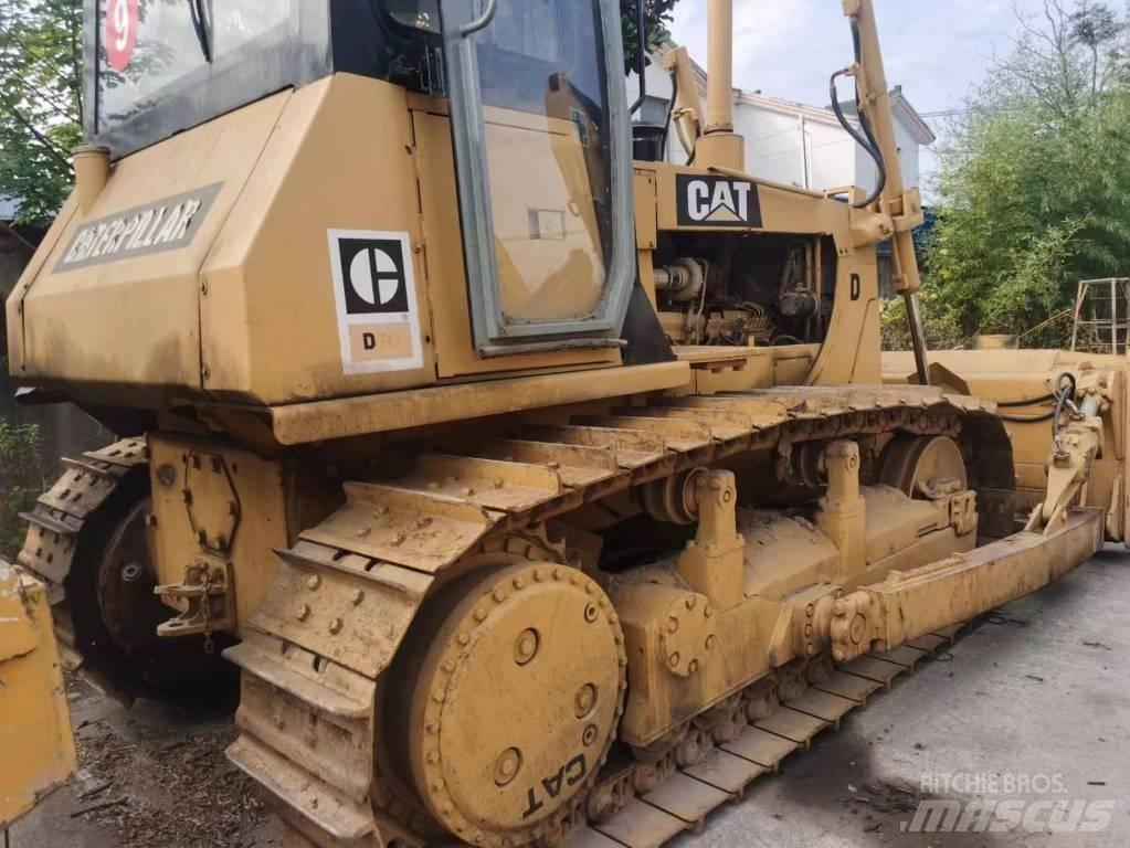 CAT D 7 G Kāpurķēžu buldozeri