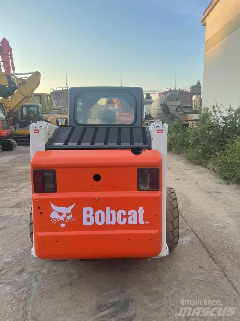 Bobcat S 130 Lietoti riteņu kompaktiekrāvēji