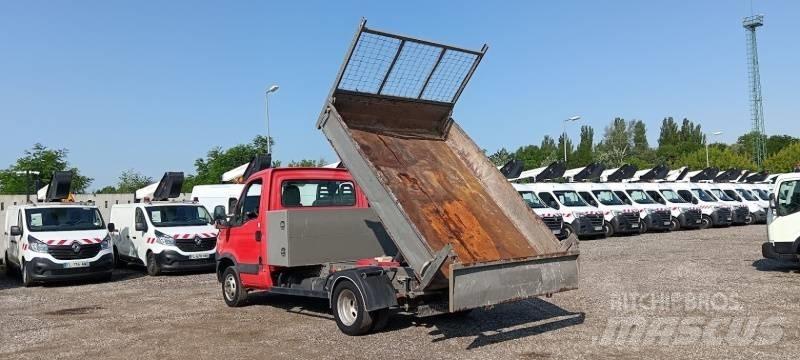 Iveco 35C13 - Tipper Pašizgāzējs