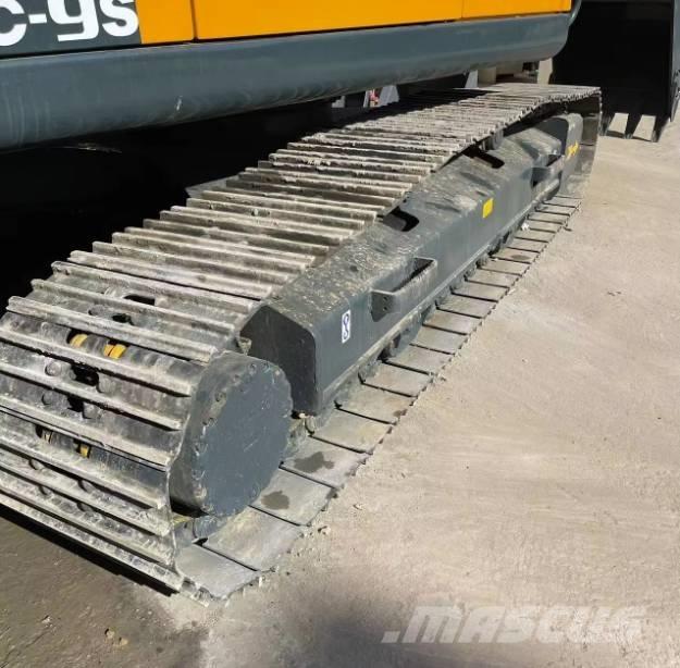 Hyundai R220LC-9S Kāpurķēžu ekskavatori