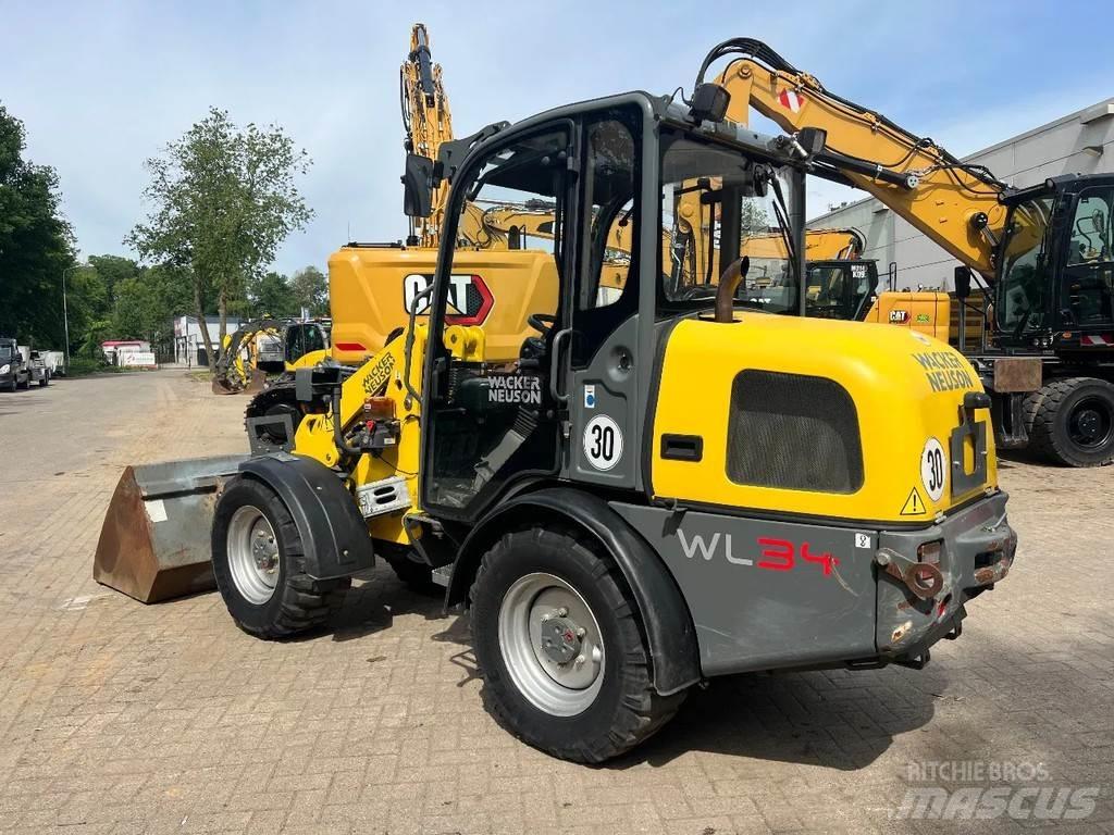 Wacker Neuson WL34 Iekrāvēji uz riteņiem