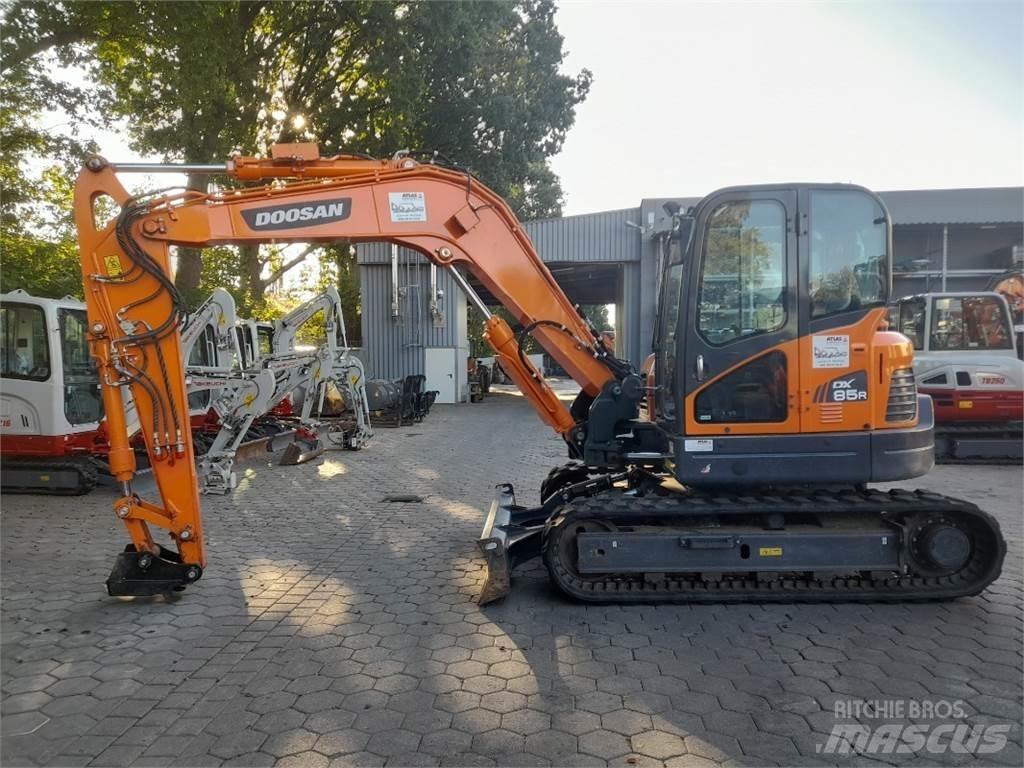 Doosan DX85R-3 Vidēja lieluma ekskavatori 7 t - 12 t