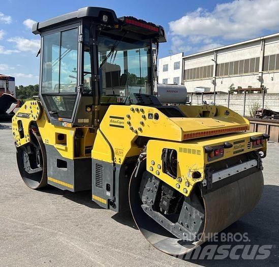 Dynapac CC 2300 Divvalču grunts veltņi