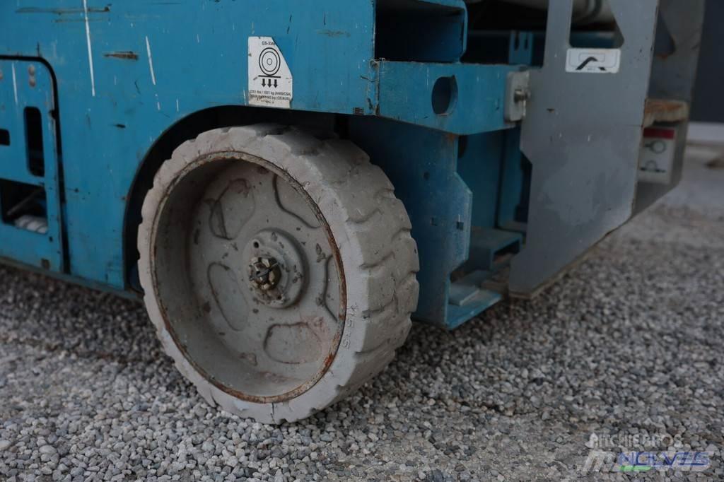 Genie GS3246 Šķerveida pacēlāji
