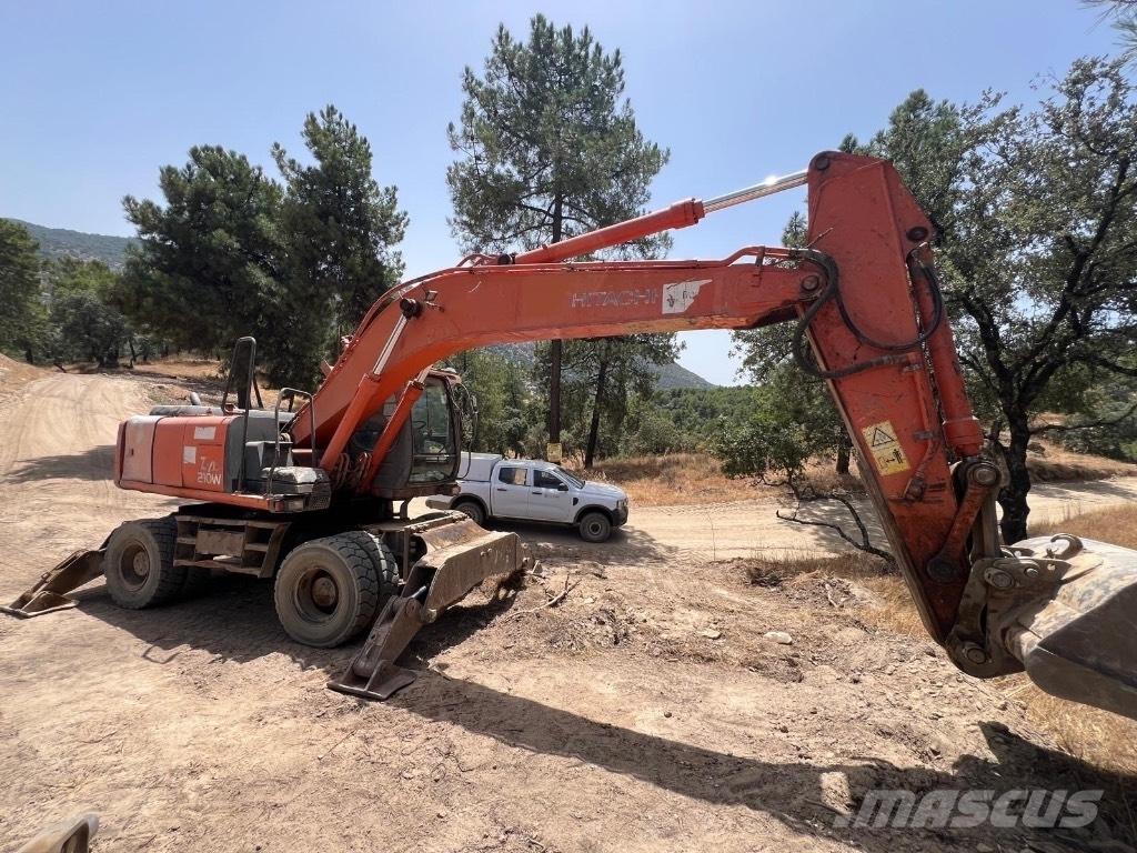 Hitachi ZX 210 W Ekskavatori uz riteņiem