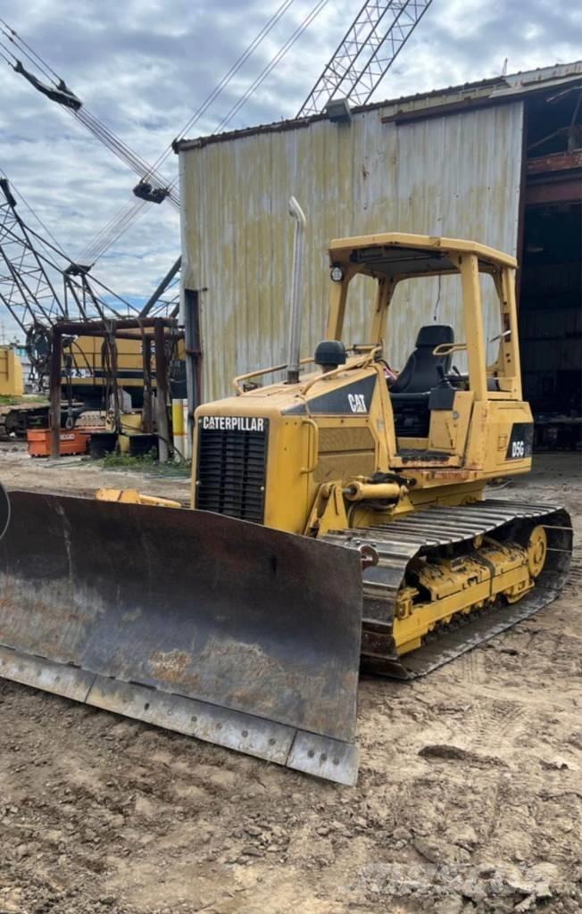 CAT D 5 G LGP Kāpurķēžu buldozeri