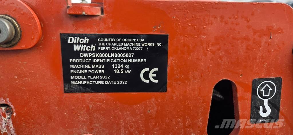 Ditch Witch SK 800 Mini iekrāvēji