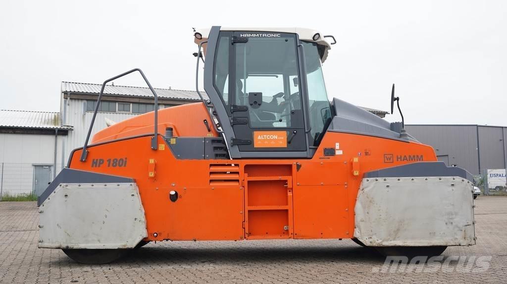 Hamm HP 180I Pneimatiskie veltņi