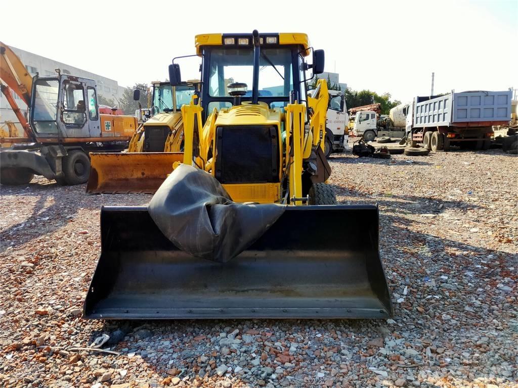 JCB 3 CX Ekskavatori-iekrāvēji