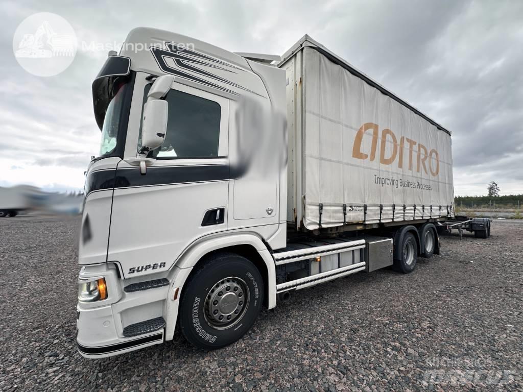 Scania R 580 Smagās mašīnas ar konteineriem