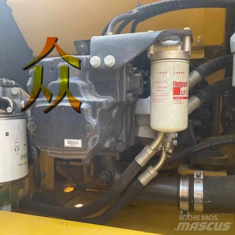 Komatsu PC 200 Kāpurķēžu ekskavatori