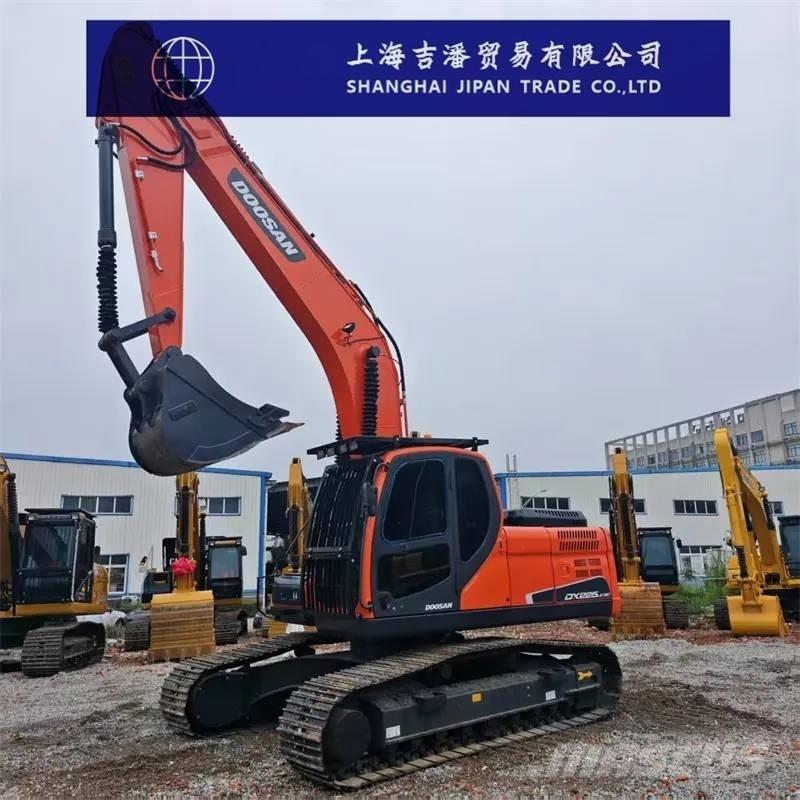 Doosan DX 225 Kāpurķēžu ekskavatori
