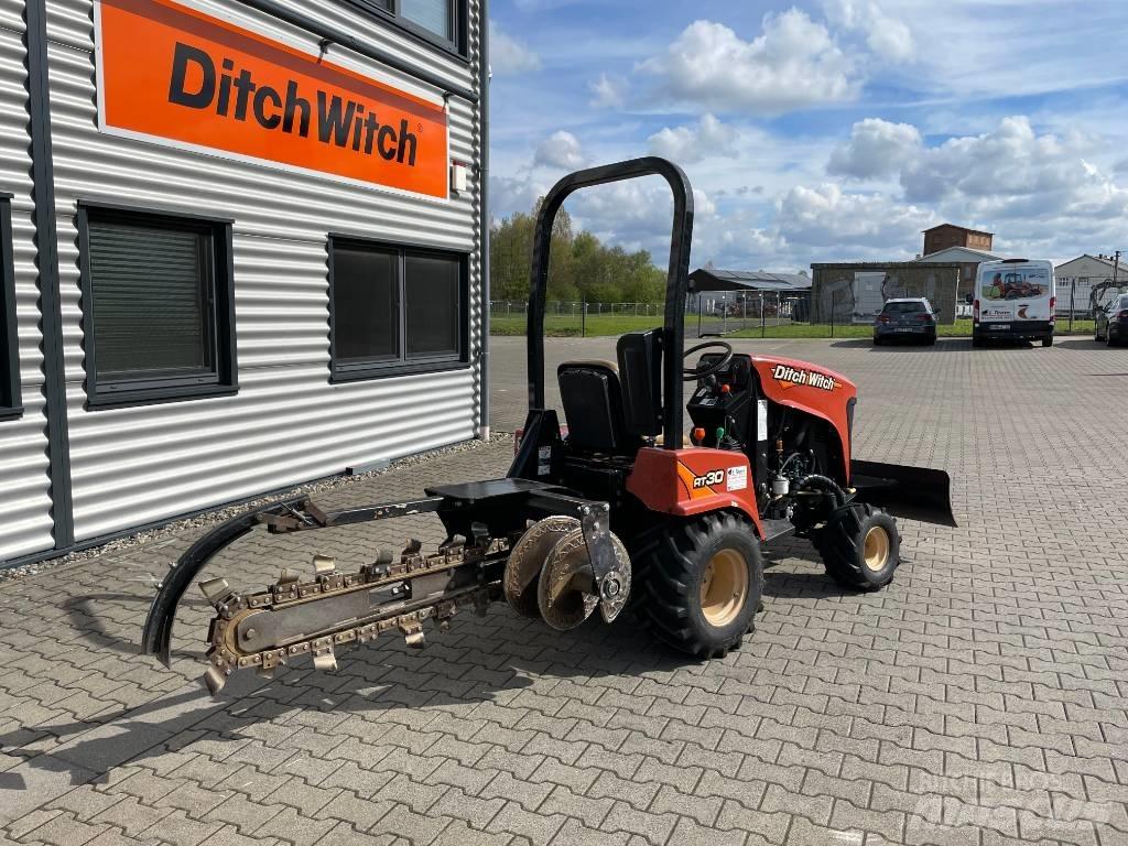 Ditch Witch RT 30 Tranšeju racēji