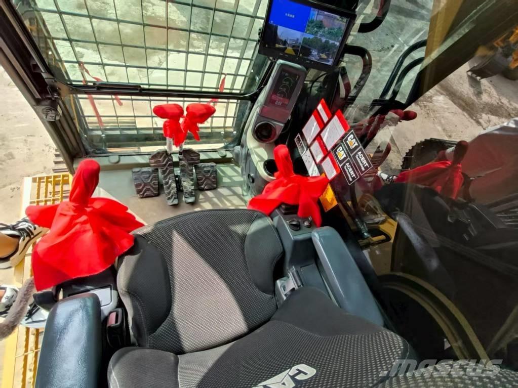 CAT 340 D L Kāpurķēžu ekskavatori