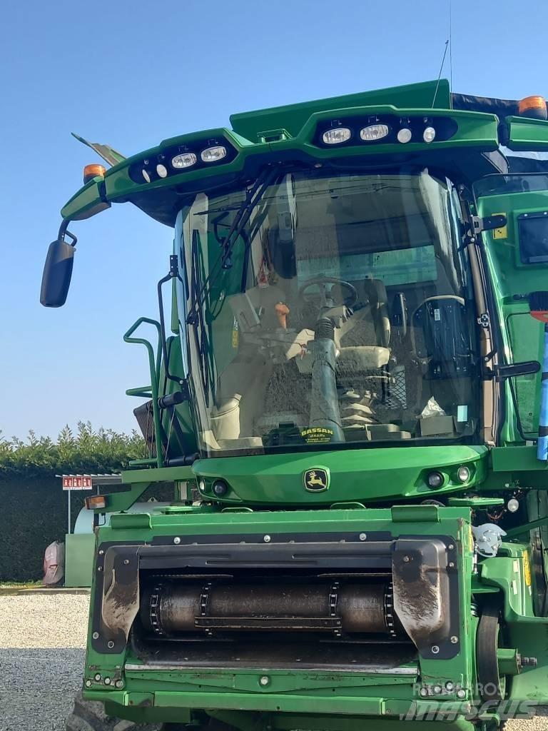 John Deere S 780i Ražas novākšanas kombaini