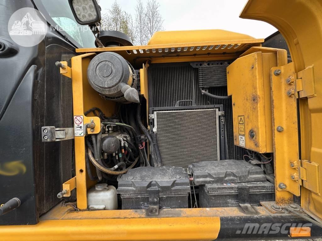 JCB JS 145 W Ekskavatori uz riteņiem