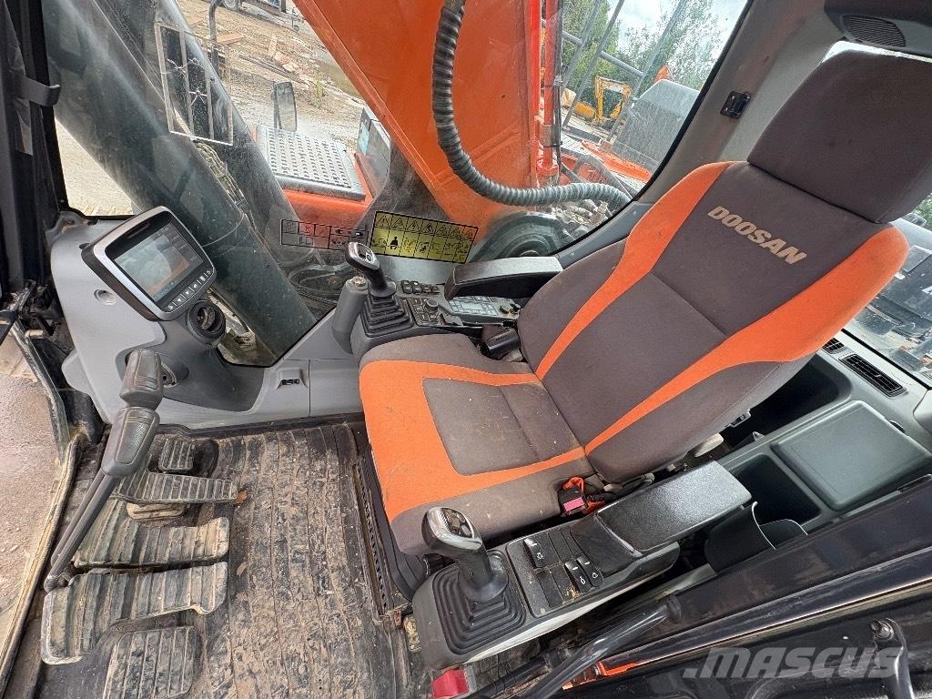 Doosan DX380LC-5 Kāpurķēžu ekskavatori