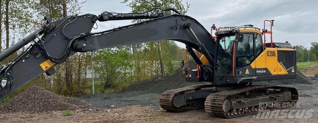 Volvo EC 250 EL Kāpurķēžu ekskavatori