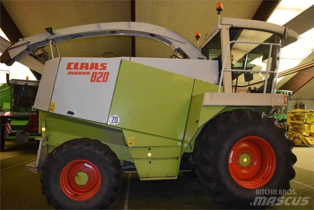 CLAAS Jaguar 820 Lopbarības novācēji