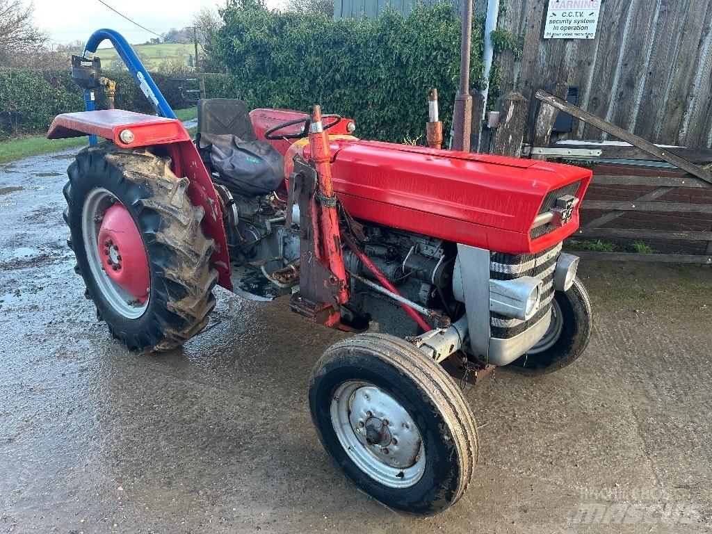 Massey Ferguson 135 Traktori