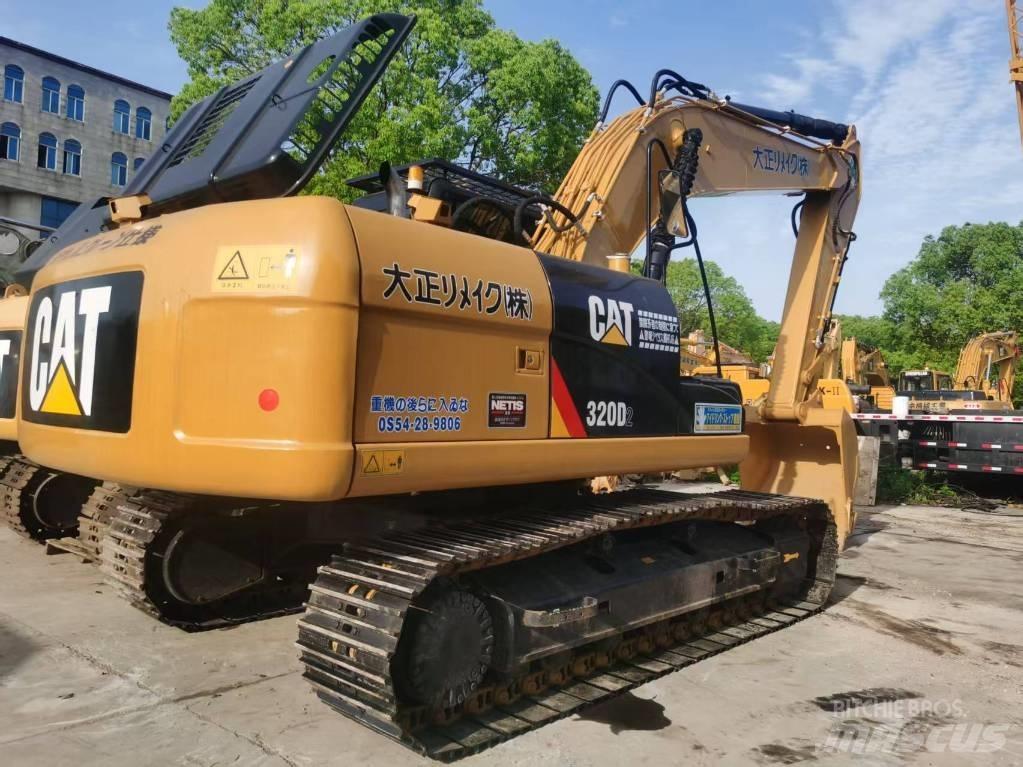 CAT 320d2 Kāpurķēžu ekskavatori