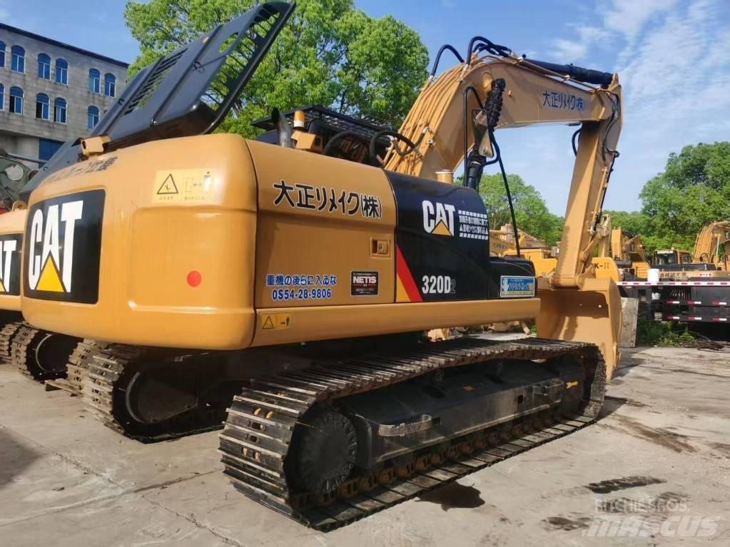 CAT 320d2 Kāpurķēžu ekskavatori