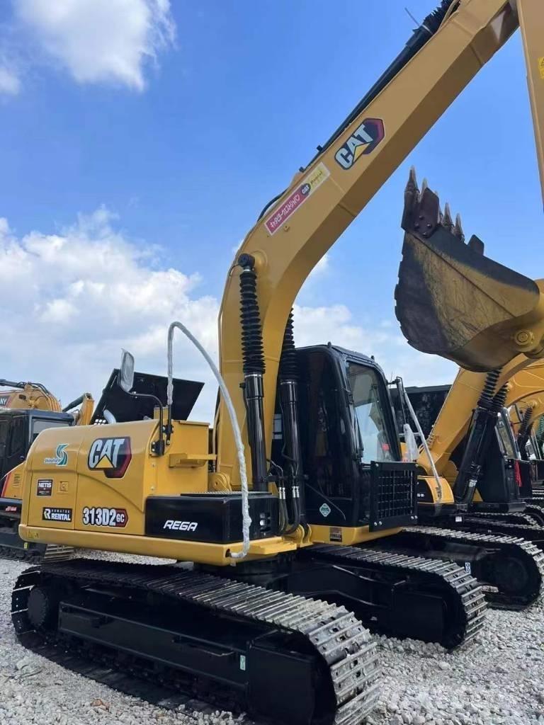 CAT 313 Kāpurķēžu ekskavatori